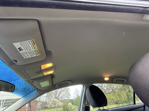 Used 2010 Nissan Altima 2.5 S image 25