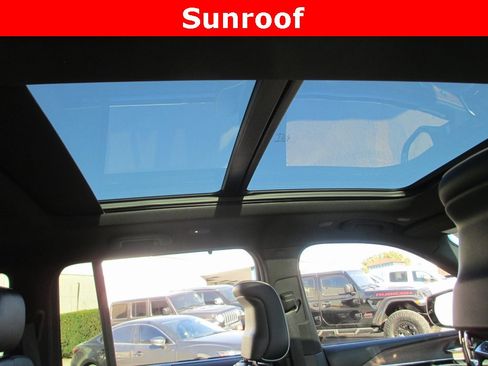 Used 2022 Jeep Grand Cherokee Summit w/ Adv Protech Group IV image 15