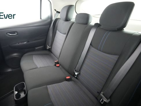 Used 2025 Nissan Leaf S FWD image 24