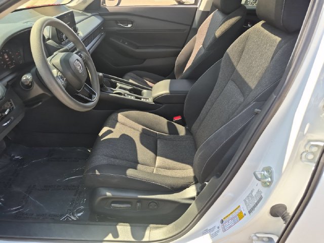 Used 2023 Honda Accord EX image 13