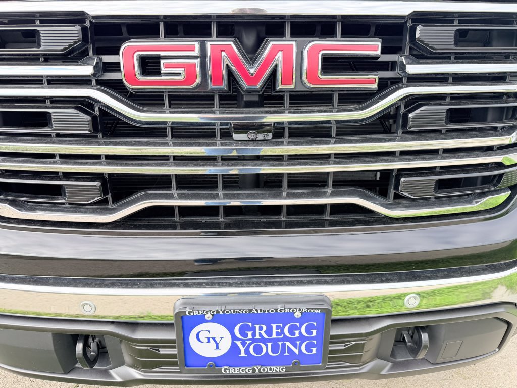 Used 2025 GMC Sierra 1500 SLT w/ SLT Premium Plus Package AWD/4WD image 29