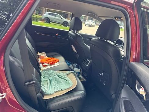 Used 2019 Kia Sorento EX AWD/4WD image 11