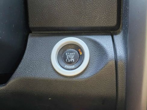 Used 2015 RAM 1500 Sport w/ Convenience Group image 28