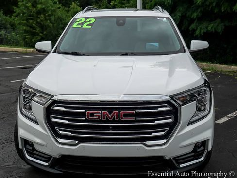Used 2022 GMC Terrain SLT w/ Tech Package FWD image 6