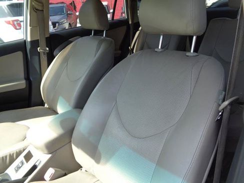 Used 2008 Toyota RAV4 Limited AWD/4WD image 30