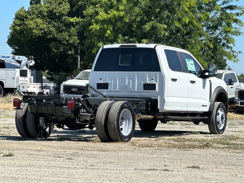 New 2025 Ford F450 XL w/ XL Chrome Package image 4