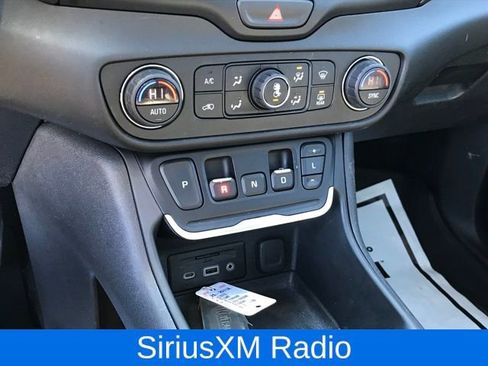 Certified 2019 GMC Terrain Denali w/ Advanced Safety Package AWD/4WD image 12