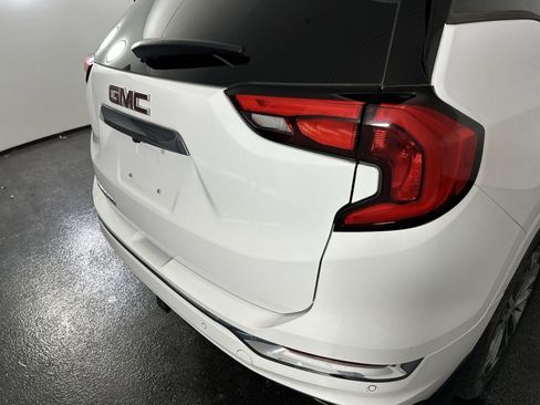 Used 2018 GMC Terrain Denali w/ Advanced Safety Package FWD image 26