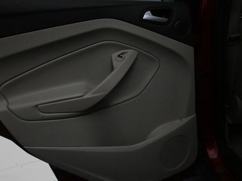 Used 2015 Ford Escape Titanium FWD image 12