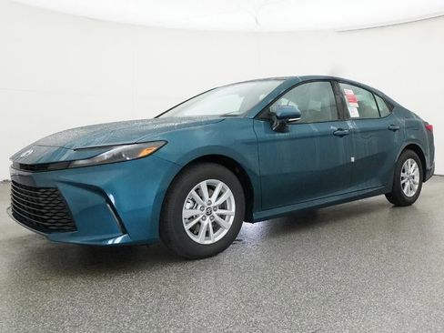 New 2026 Toyota Camry LE image 17