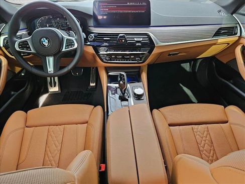 Used 2023 BMW 540i w/ Executive Package RWD image 18