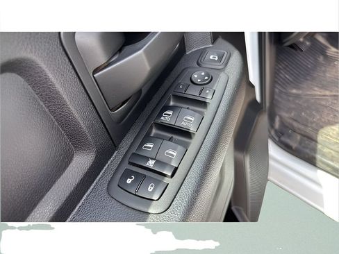 Used 2023 RAM 3500 Tradesman AWD/4WD image 9