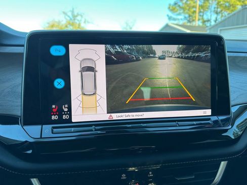 Used 2024 Volkswagen Atlas SE image 21