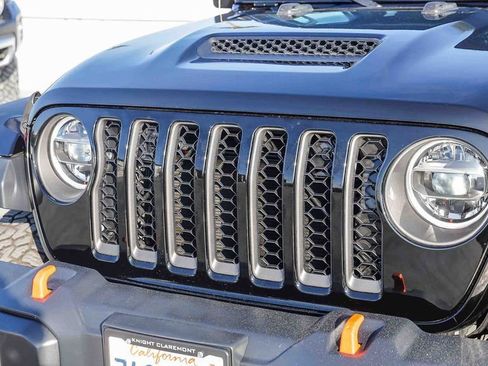 Used 2020 Jeep Gladiator Mojave image 6