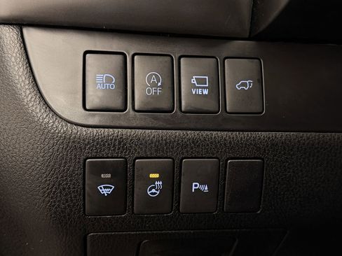 Used 2018 Toyota Highlander Limited Platinum image 14