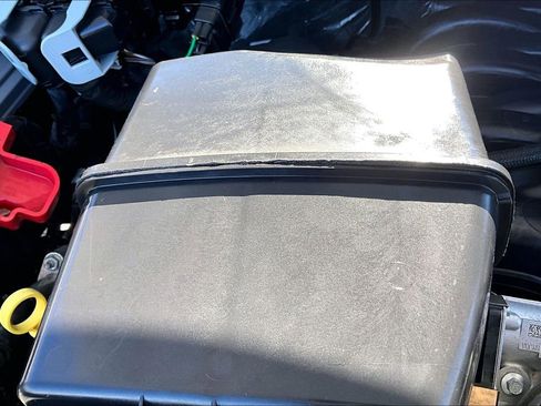 Used 2025 Ford F250 XLT image 30