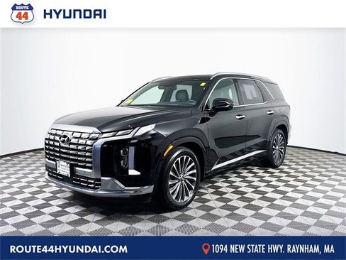 Used 2023 Hyundai Palisade Calligraphy w/ Cargo Package image 1