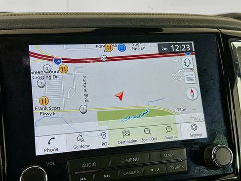 Used 2021 Nissan Titan Platinum Reserve image 13