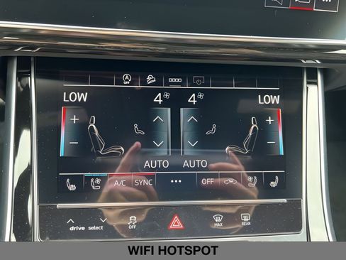 New 2025 Audi Q8 Premium Plus image 28