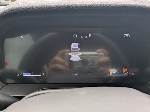 New 2025 Jeep Grand Cherokee L Limited w/ Black Appearance Package image 24