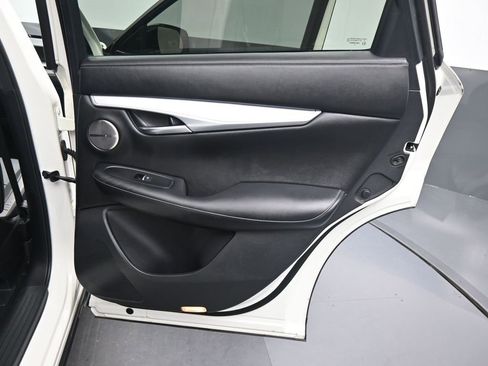 Used 2021 INFINITI QX50 Sensory image 19