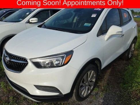 Used 2018 Buick Encore Preferred FWD image 1
