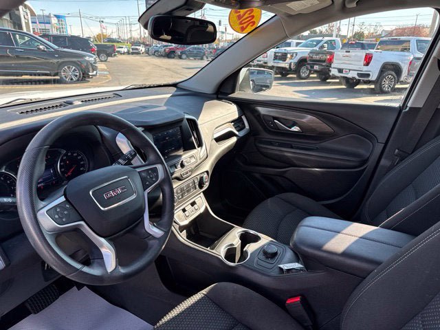 Used 2023 GMC Terrain SLE AWD/4WD image 10