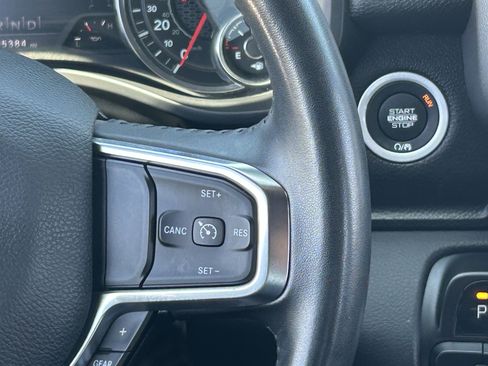 Used 2024 RAM 1500 Laramie AWD/4WD image 27