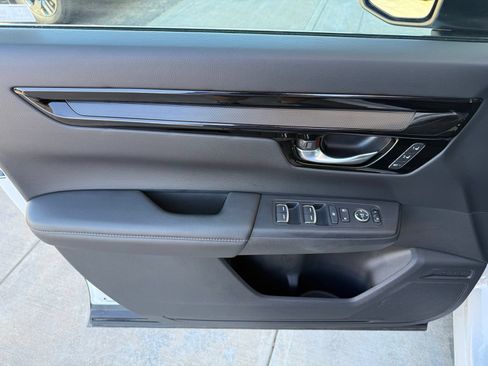 Used 2023 Honda CR-V EX-L image 11