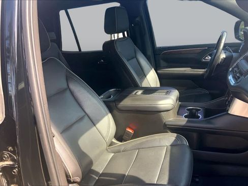 Used 2021 Chevrolet Tahoe Premier RWD image 9