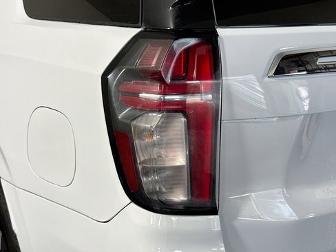 Used 2022 Chevrolet Tahoe LT w/ LT Signature Plus Package RWD image 36