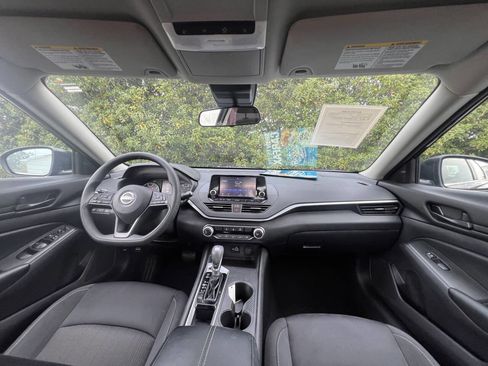 Used 2024 Nissan Altima 2.5 S image 28