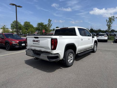 Used 2021 GMC Sierra 1500 SLE AWD/4WD image 4