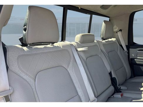 Used 2022 RAM 1500 Limited image 18