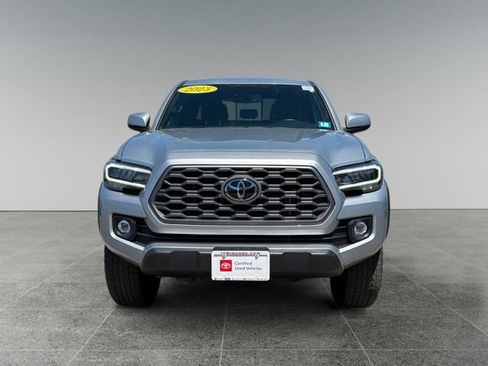 Used 2023 Toyota Tacoma TRD Off-Road AWD/4WD image 9