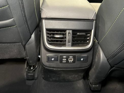 Used 2025 Subaru Outback Onyx Edition XT w/ Popular Package #2 AWD/4WD image 9