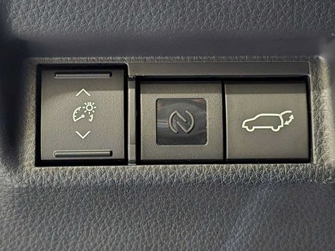 Certified 2026 Toyota RAV4 XSE w/ Panoramic Sun Roof Package AWD/4WD image 17