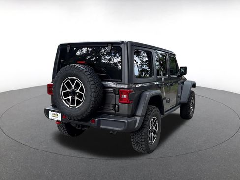 Used 2026 Jeep Wrangler Unlimited Rubicon AWD/4WD image 10