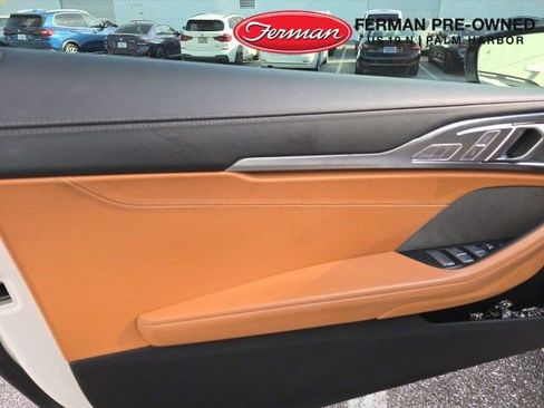 Used 2023 BMW 840i Convertible image 9