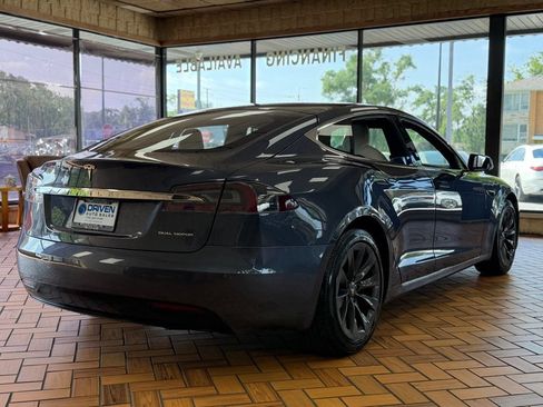 Used 2020 Tesla Model S Long Range Plus AWD/4WD image 8