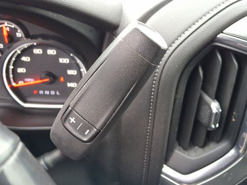 Used 2020 Chevrolet Silverado 1500 LT w/ All-Star Edition image 14