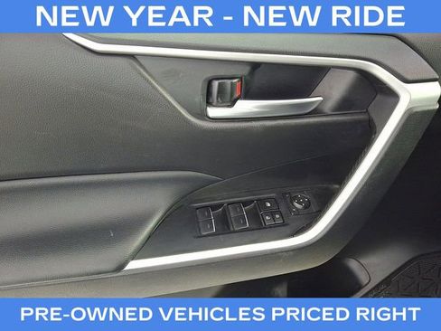Certified 2023 Toyota RAV4 XLE w/ Convenience Package image 14