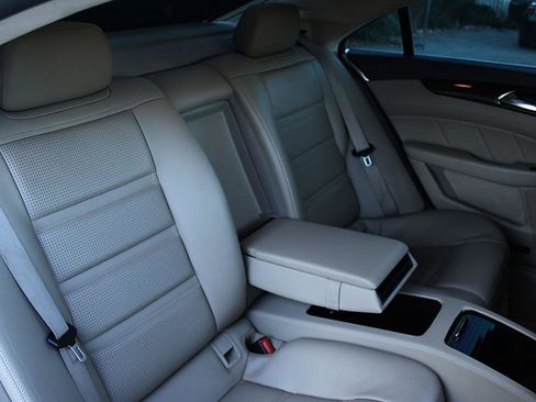 Used 2012 Mercedes-Benz CLS 63 AMG image 26
