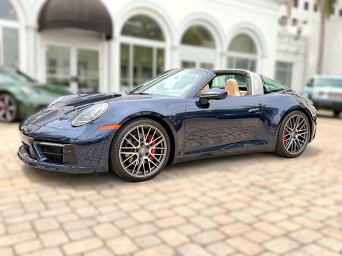 Used 2022 Porsche 911 Targa 4S AWD/4WD image 1