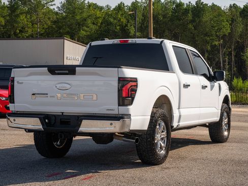 Certified 2021 Ford F150 XLT w/ XTR Package AWD/4WD image 9