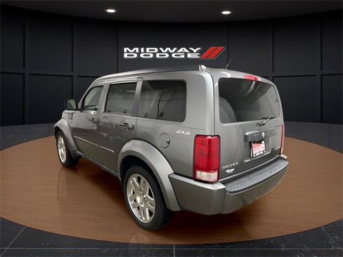 Used 2011 Dodge Nitro Heat image 3