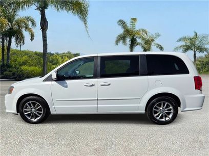 Used 2014 Dodge Grand Caravan R/T w/ Driver Convenience Group