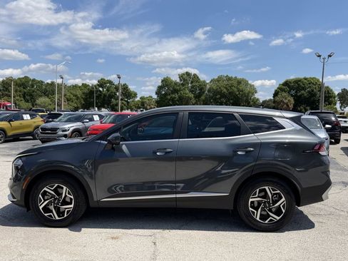 Certified 2023 Kia Sportage LX FWD image 9