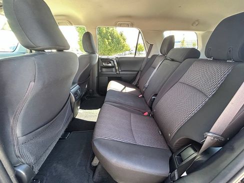 Used 2023 Toyota 4Runner TRD Off-Road AWD/4WD image 26