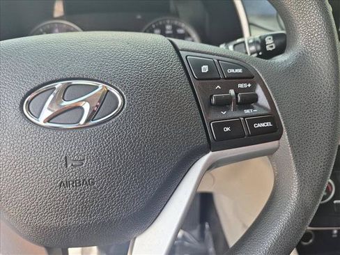 Used 2021 Hyundai Tucson SEL FWD image 30